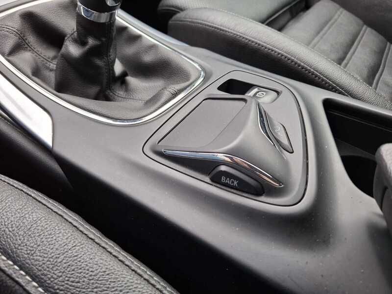 Opel Insignia vaihtoauto