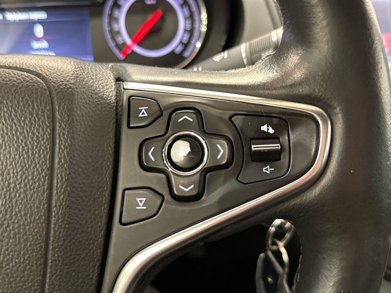 Opel Insignia vaihtoauto