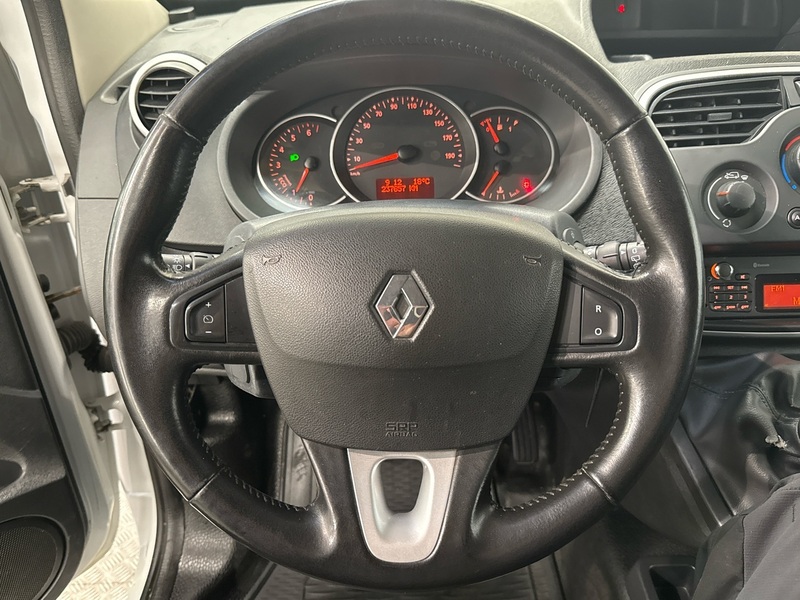 Renault Kangoo vaihtoauto