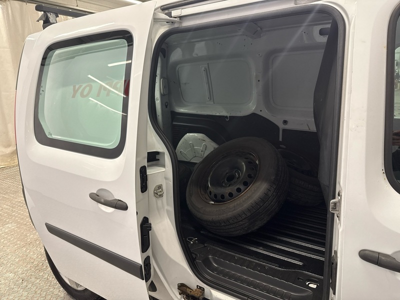 Renault Kangoo vaihtoauto