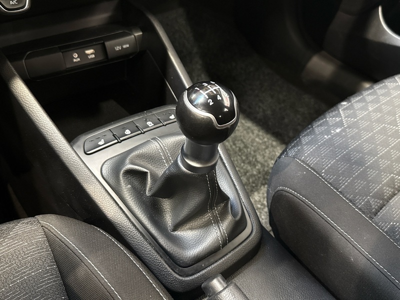 Kia Rio vaihtoauto