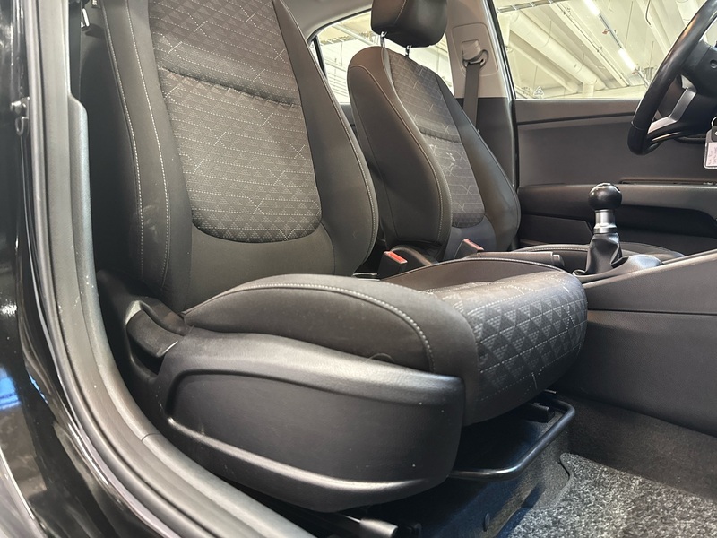 Kia Rio vaihtoauto