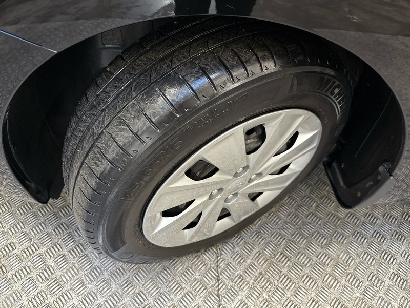 Kia Rio vaihtoauto