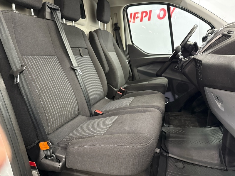 Ford Transit Custom vaihtoauto