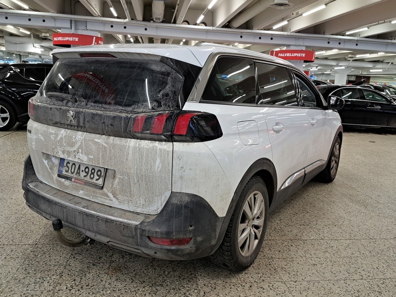 Peugeot 5008 vaihtoauto