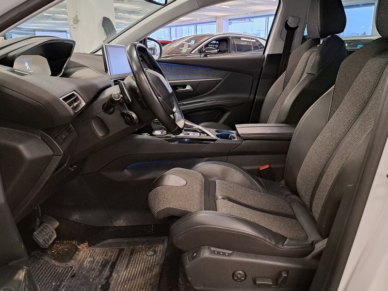 Peugeot 5008 vaihtoauto