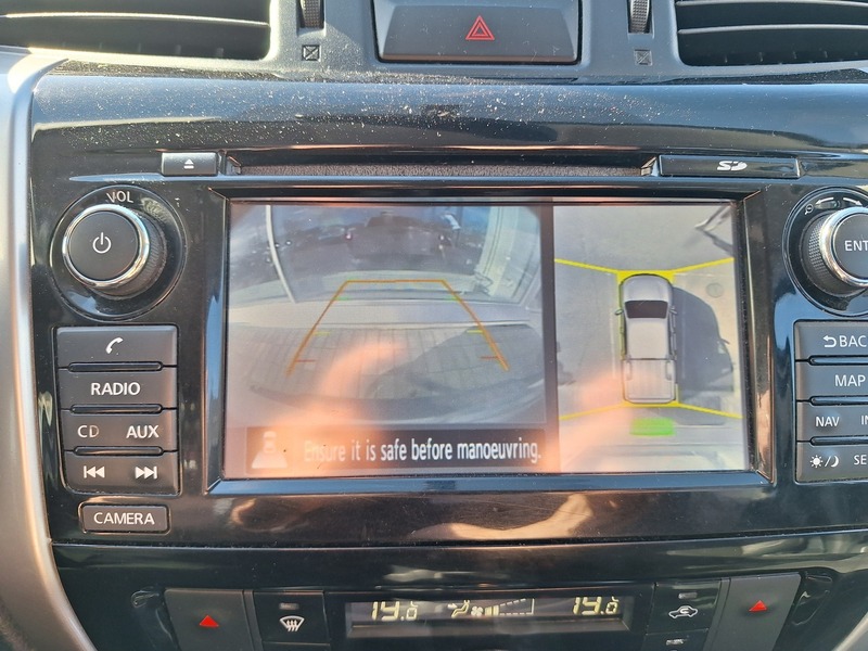 Nissan Navara vaihtoauto