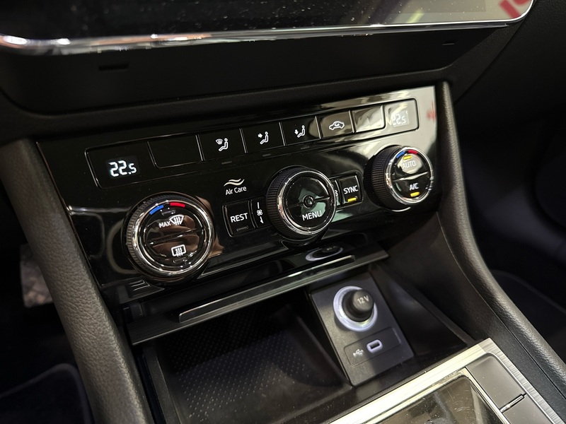 Skoda Superb vaihtoauto