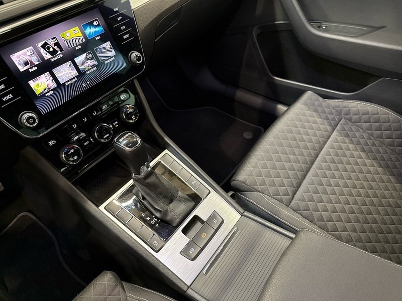 Skoda Superb vaihtoauto