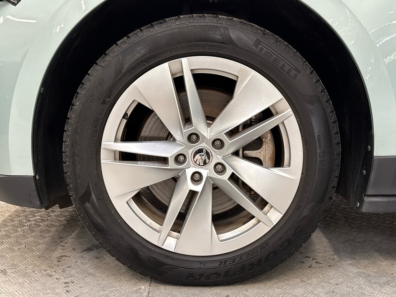 Skoda Enyaq vaihtoauto