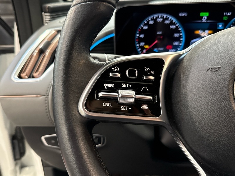 Mercedes-Benz EQC vaihtoauto