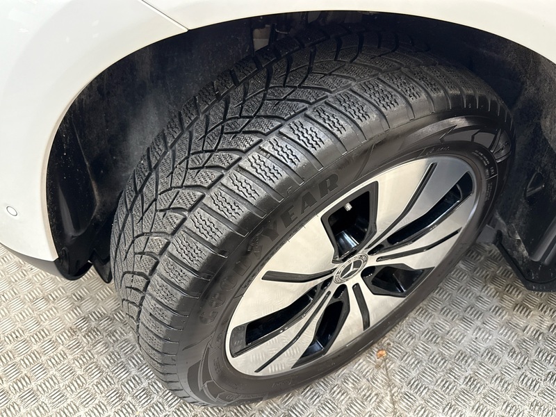 Mercedes-Benz EQC vaihtoauto