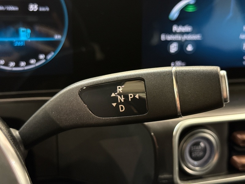 Mercedes-Benz EQC vaihtoauto