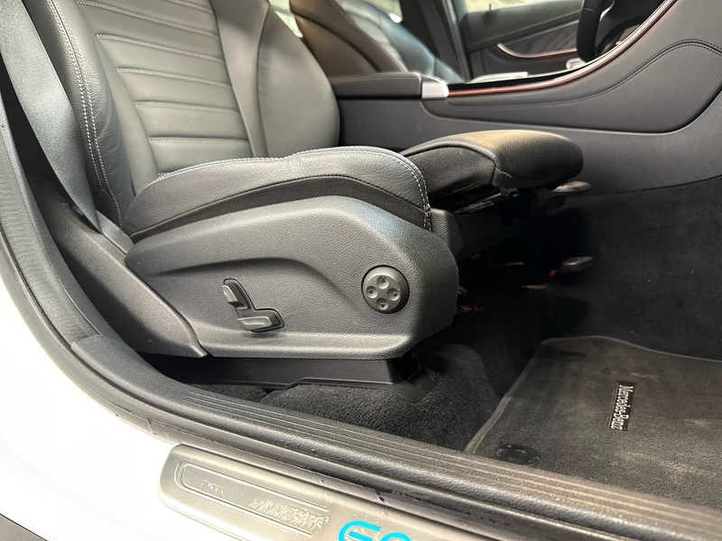 Mercedes-Benz EQC vaihtoauto