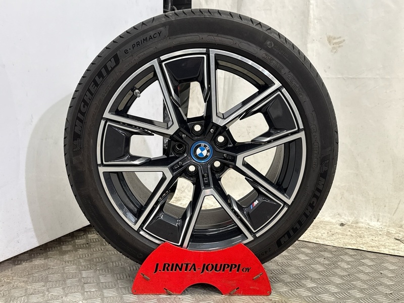 BMW i4 M50 vaihtoauto