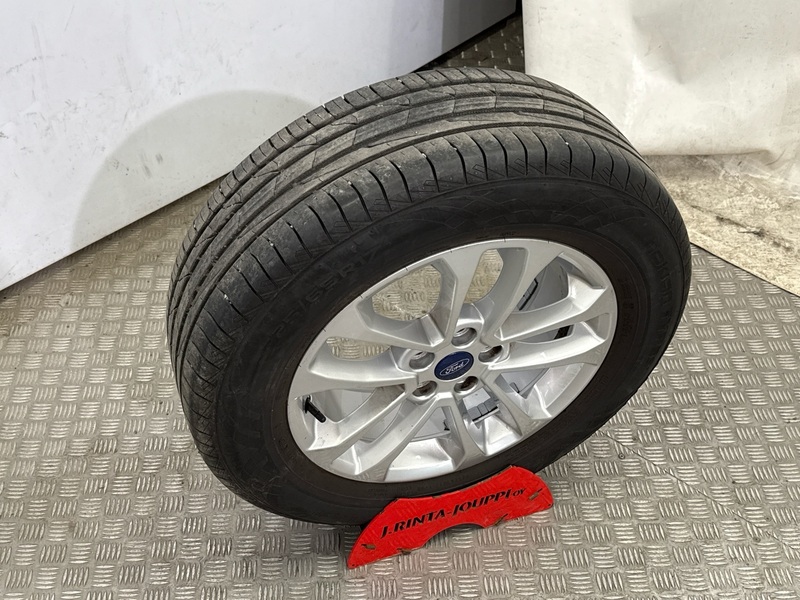 Ford Kuga vaihtoauto