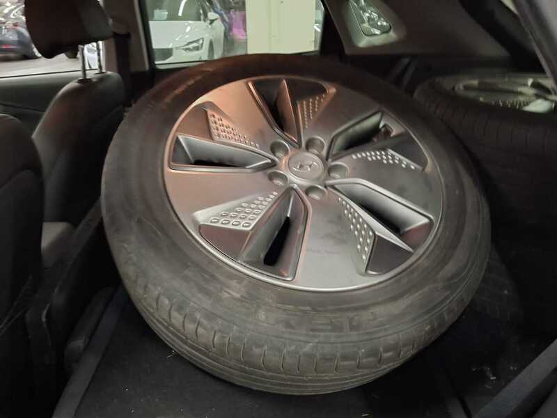 Hyundai Kona vaihtoauto