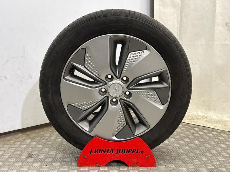 Hyundai Kona vaihtoauto