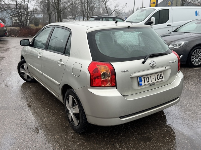 Toyota Corolla vaihtoauto