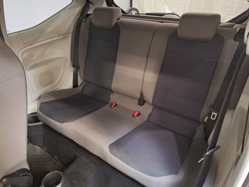 Volkswagen up! vaihtoauto