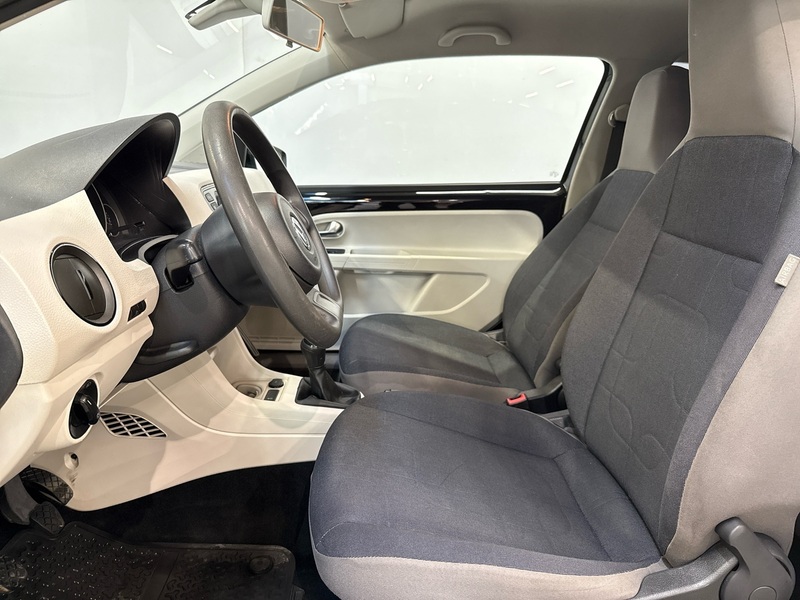 Volkswagen up! vaihtoauto