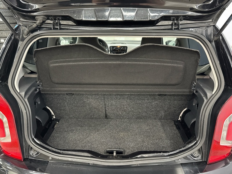 Volkswagen up! vaihtoauto