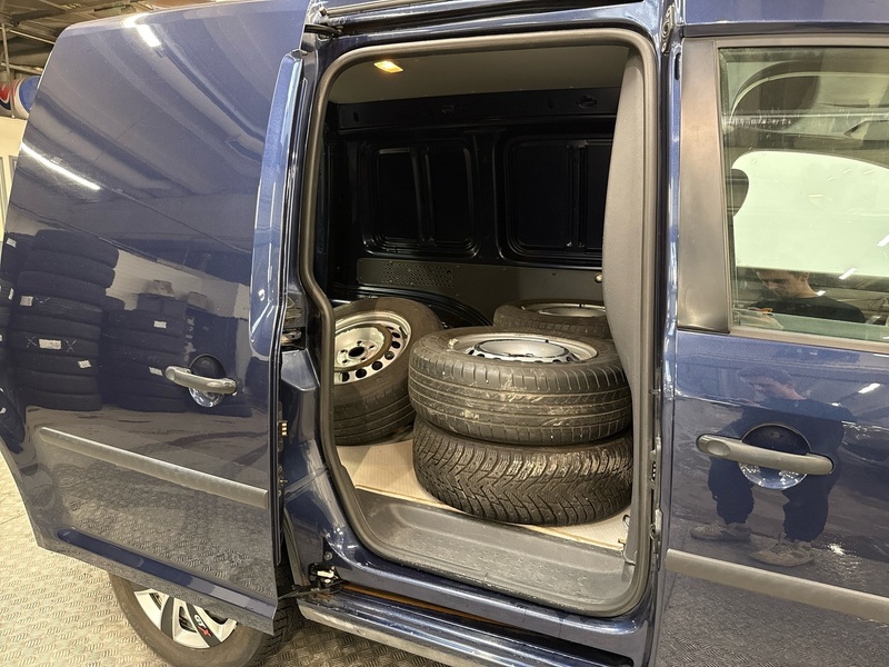 Volkswagen Caddy vaihtoauto