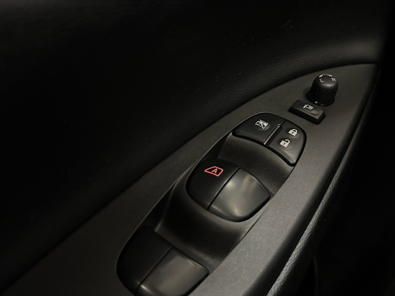 Nissan Pulsar vaihtoauto