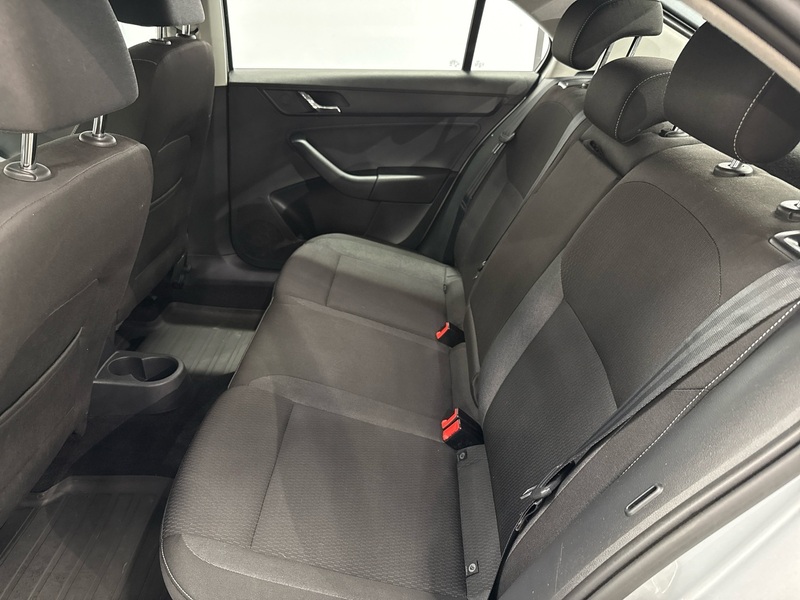 Skoda Rapid vaihtoauto