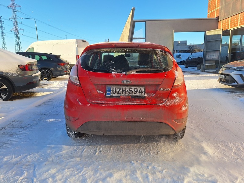 Ford Fiesta vaihtoauto