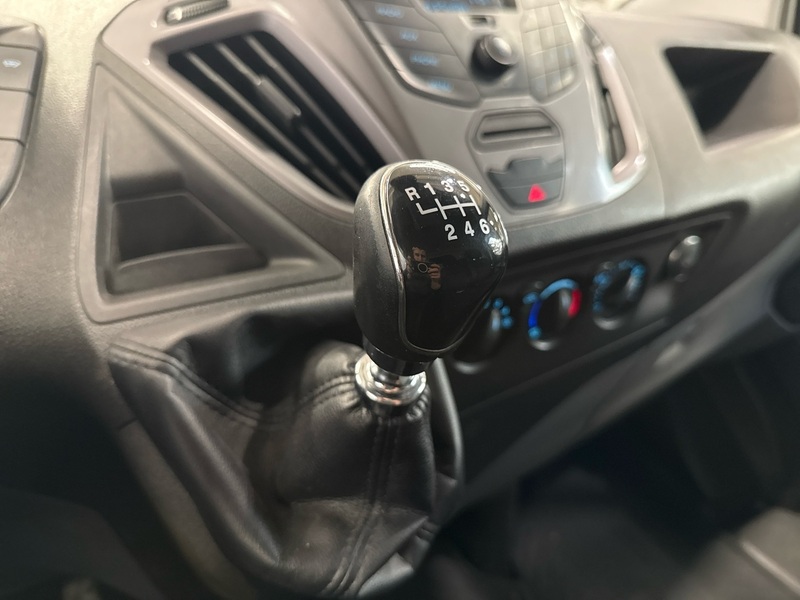 Ford Transit Custom vaihtoauto