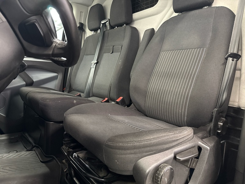 Ford Transit Custom vaihtoauto