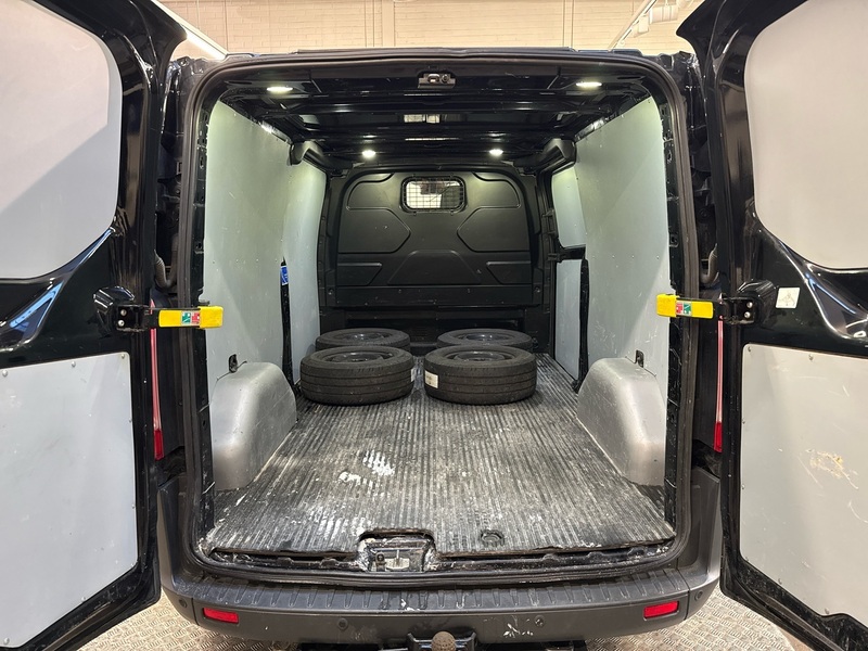 Ford Transit Custom vaihtoauto