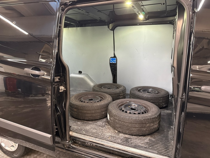 Ford Transit Custom vaihtoauto