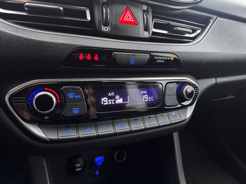 Hyundai i30 Wagon vaihtoauto