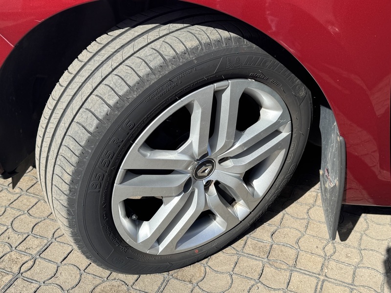 Renault Clio vaihtoauto