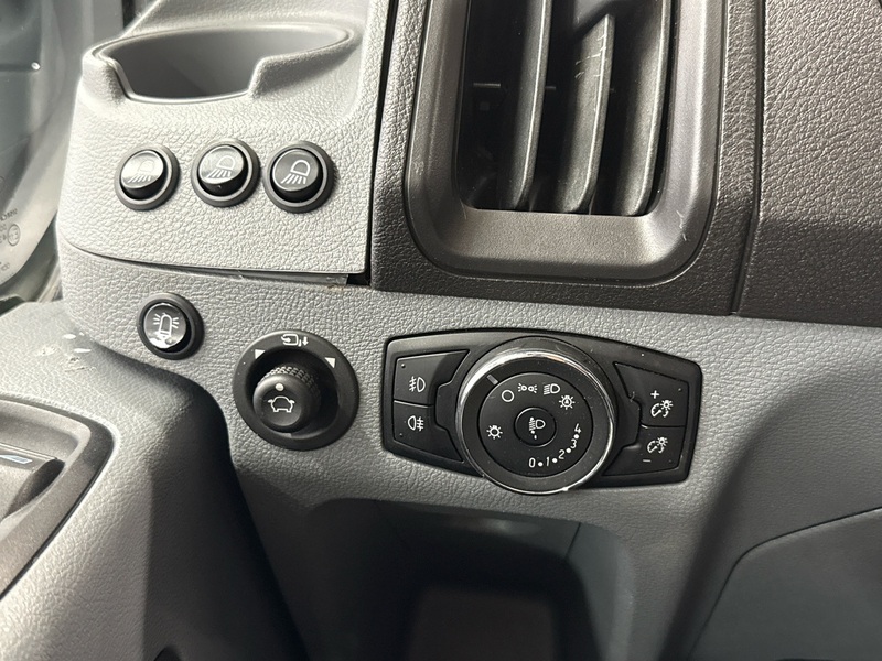 Ford Transit vaihtoauto