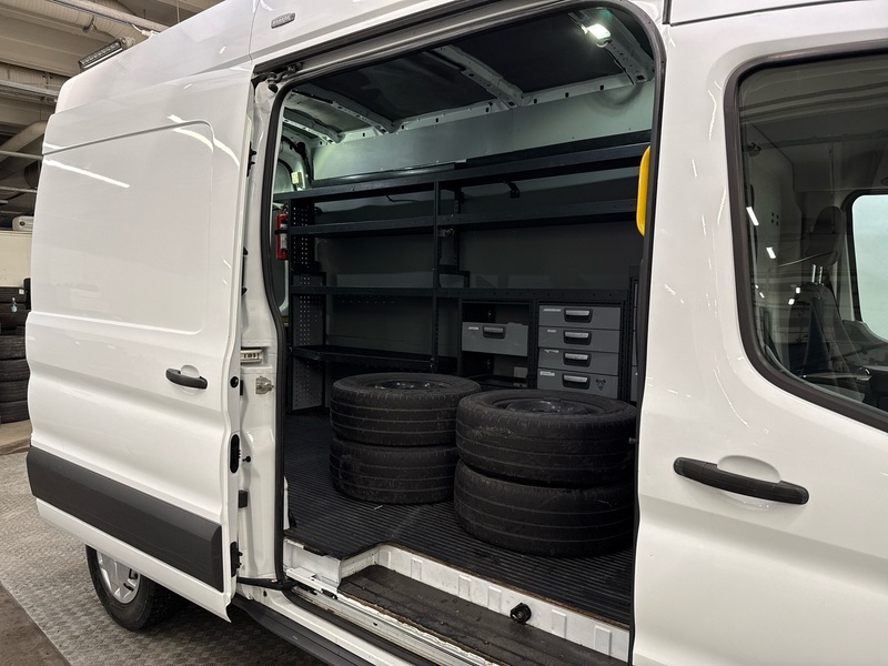 Ford Transit vaihtoauto