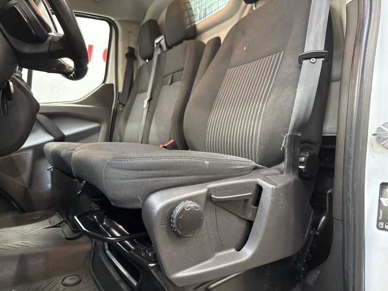 Ford Transit Custom vaihtoauto