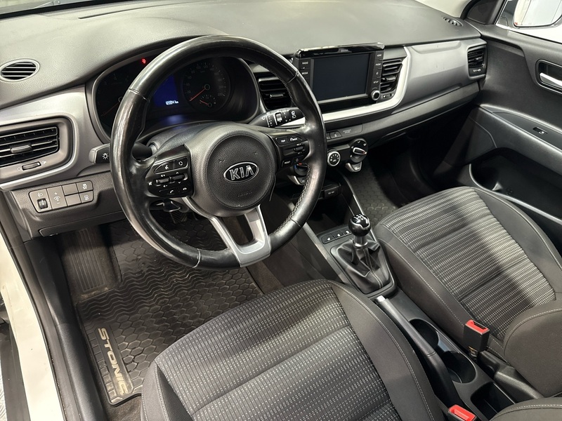 Kia Stonic vaihtoauto