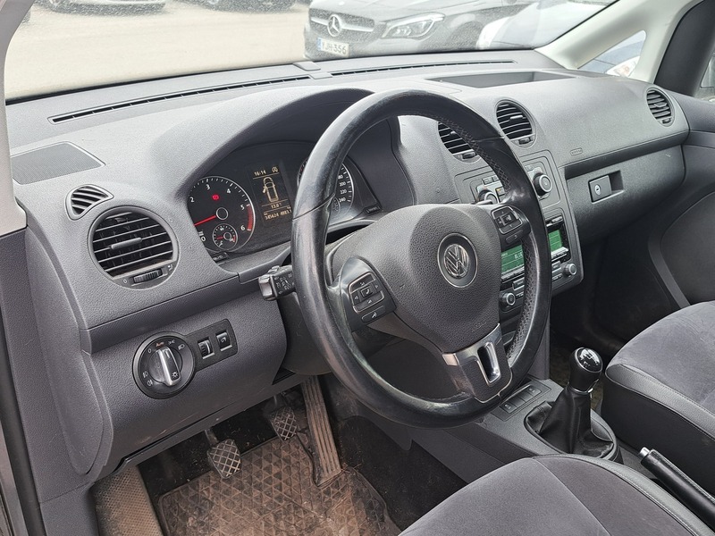 Volkswagen Caddy Maxi vaihtoauto