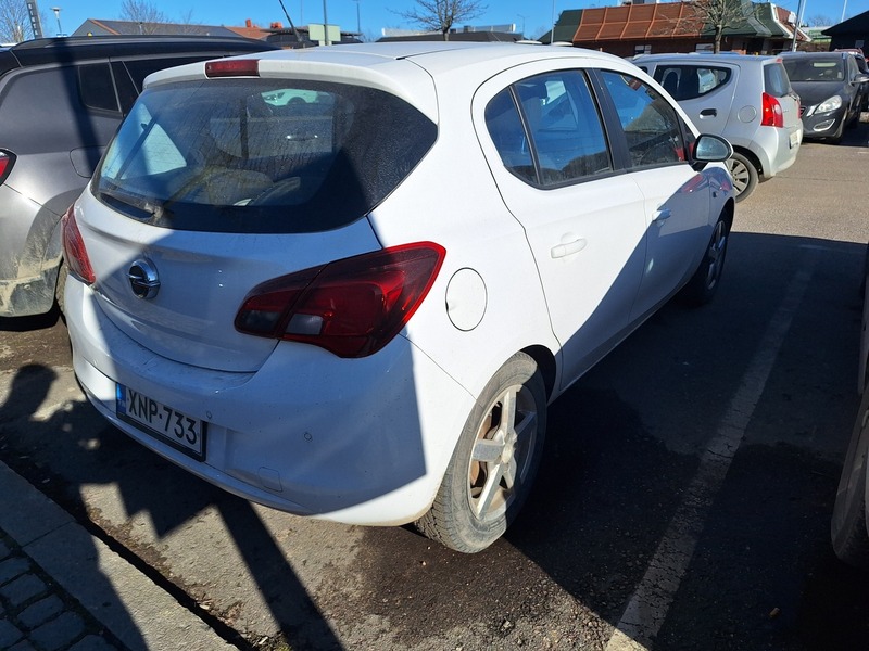 Opel Corsa vaihtoauto