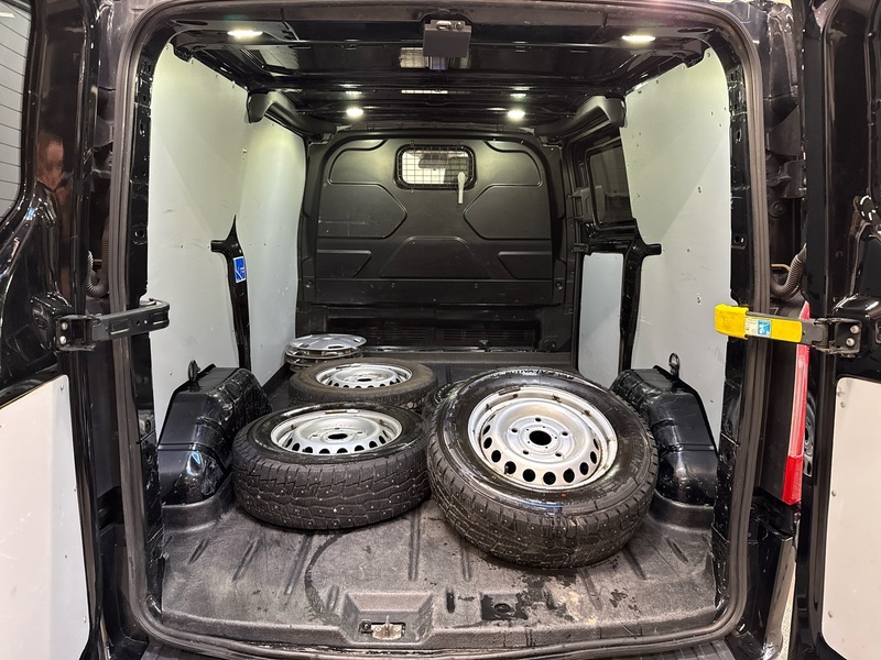 Ford Transit Custom vaihtoauto