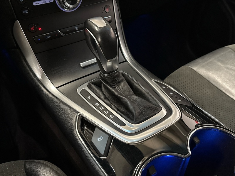 Ford Edge vaihtoauto