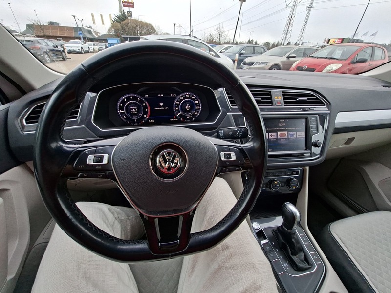 Volkswagen Tiguan vaihtoauto