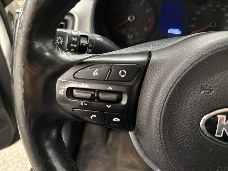 Kia Stonic vaihtoauto