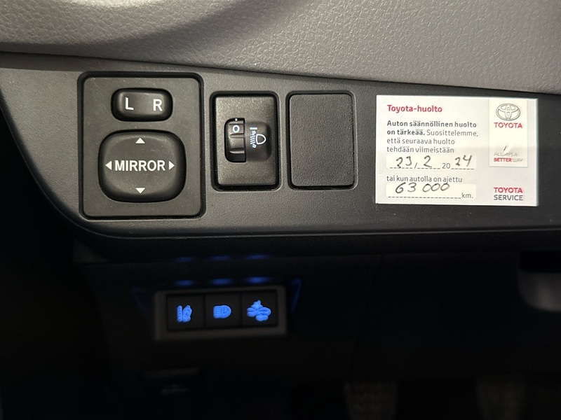 Toyota Yaris vaihtoauto
