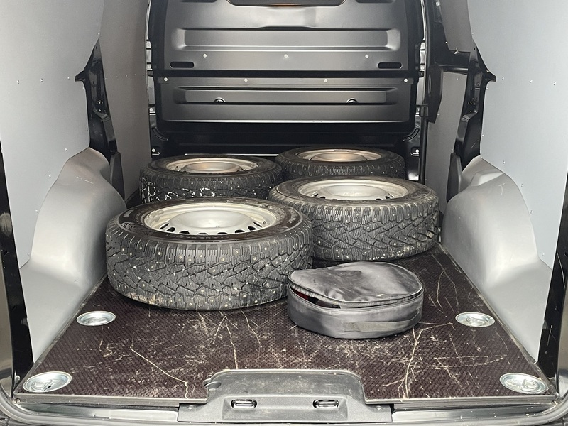 Peugeot e-Expert vaihtoauto