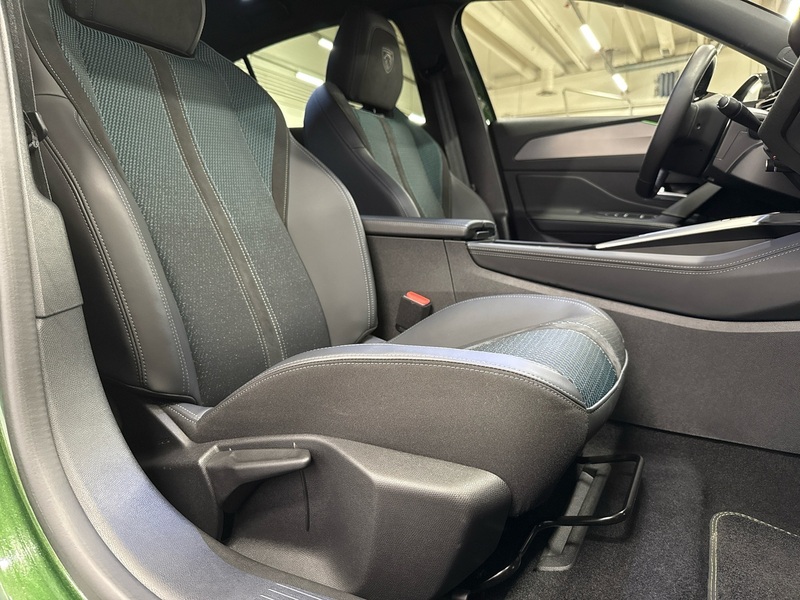 Peugeot E-308 vaihtoauto