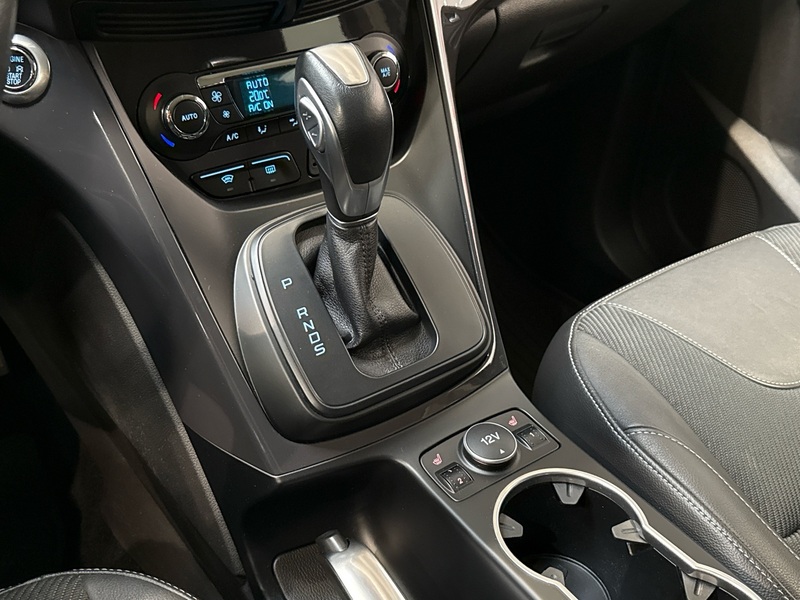 Ford Kuga vaihtoauto